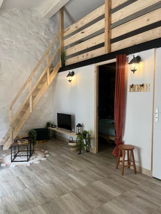 Le Clot, Charmante Propriete Issel